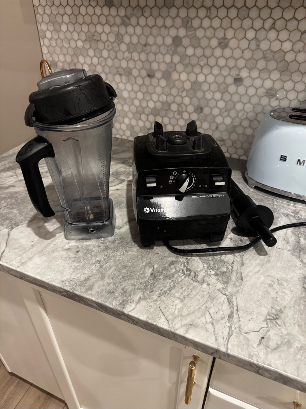 Vitamix Total Nutrition Center 3 (TNC 3) in black.